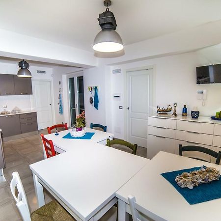 B&B A Due Passi Dal Mare Catona Di Reggio Calabria Luaran gambar