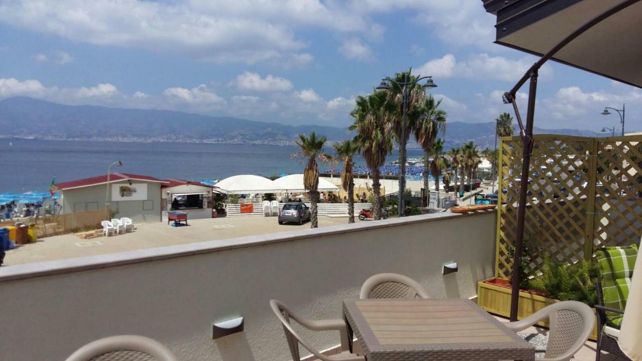 B&B A Due Passi Dal Mare Catona Di Reggio Calabria Luaran gambar