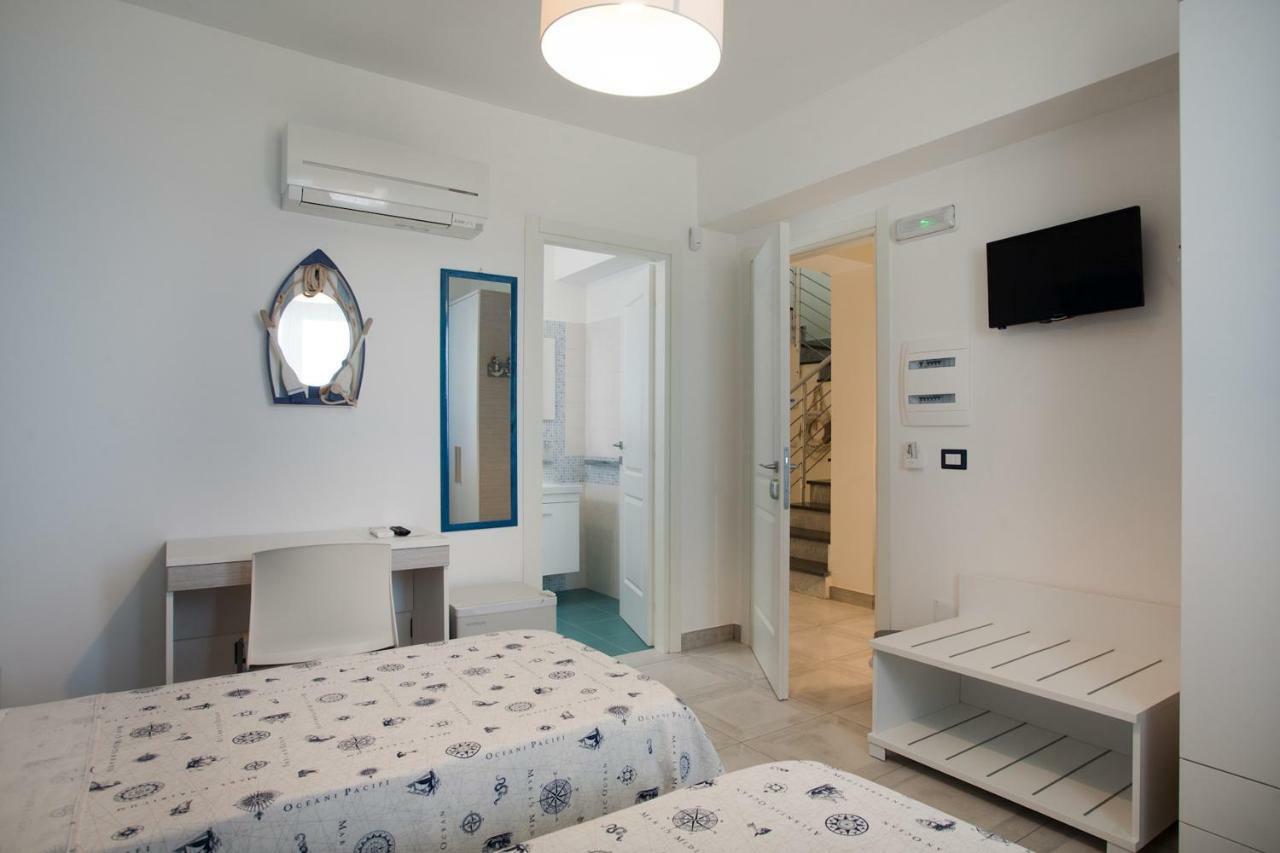 B&B A Due Passi Dal Mare Catona Di Reggio Calabria Luaran gambar