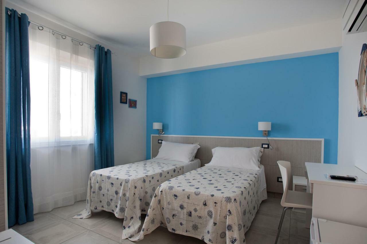 B&B A Due Passi Dal Mare Catona Di Reggio Calabria Luaran gambar