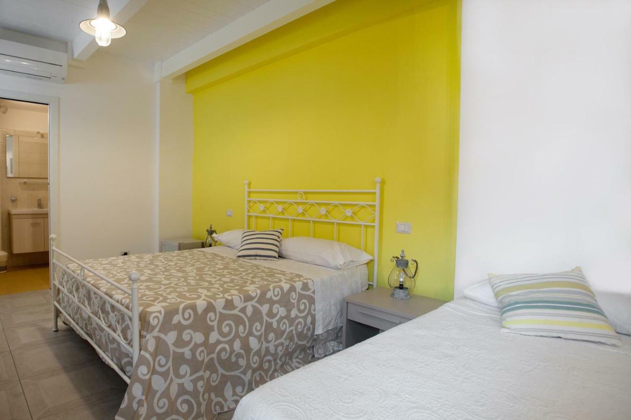 B&B A Due Passi Dal Mare Catona Di Reggio Calabria Luaran gambar